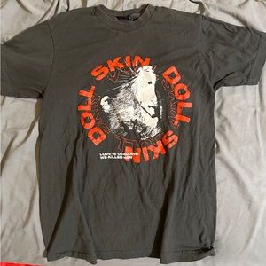 Doll Skin shirt.